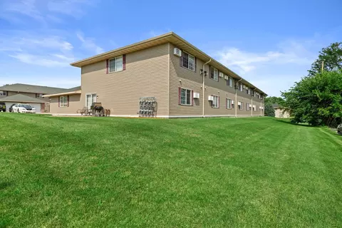 1935 Lafayette #2, Janesville, WI 53546