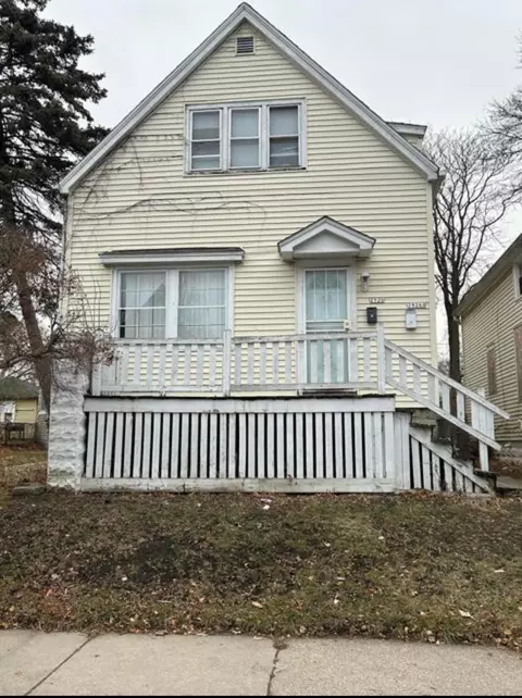 2926 N 17th #2926A, Milwaukee, WI 53206