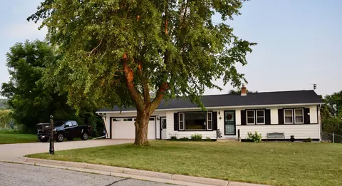 4228 Riverview, La Crosse, WI 54601