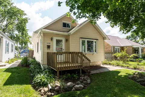 1470 S 91st, West Allis, WI 53214