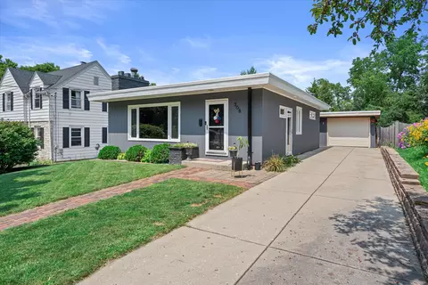 308 Prospect, Waukesha, WI 53188