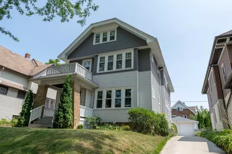 2022 N 56th #2024, Milwaukee, WI 53208