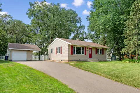 754 Melcher, Onalaska, WI 54650