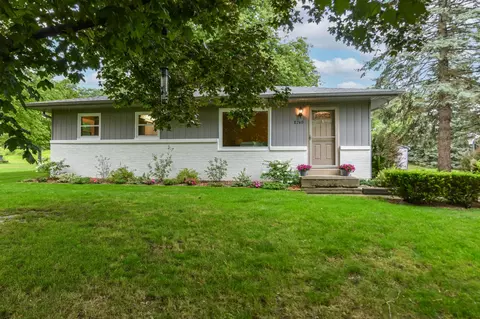 8740 S 15th, Oak Creek, WI 53154