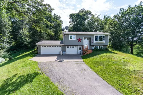 w5861 Mahlum Road, Farmington, WI 54636