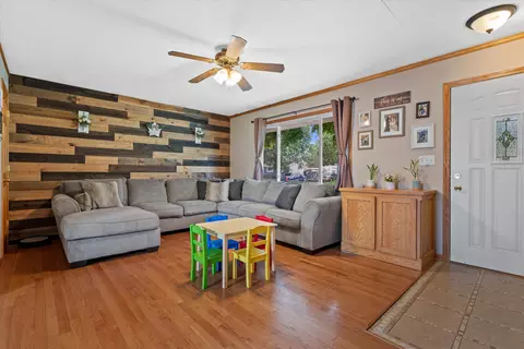 3329 Indian, Caledonia, WI 53402