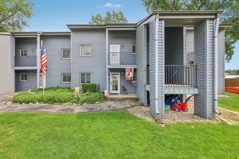 536 N Cogswell #6, Silver Lake, WI 53170