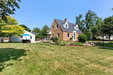 333 S Garfield, Port Washington, WI 53074