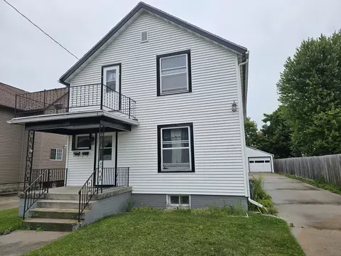 1224 S 12th, Manitowoc, WI 54220