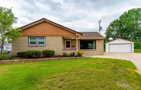 3235 S 82nd, Milwaukee, WI 53219