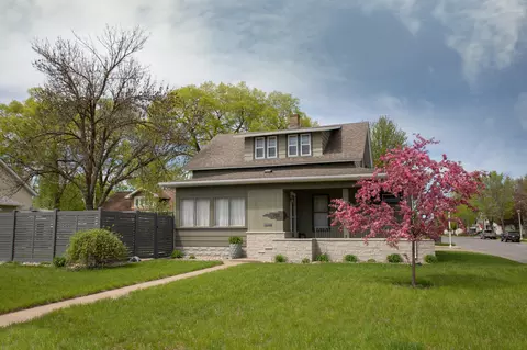 1511 N La, La Crosse, WI 54603