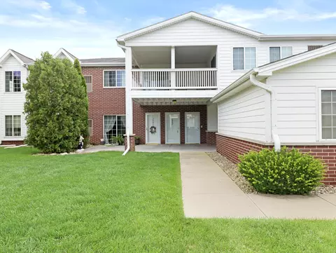 855 Lannon #1502, Mount Pleasant, WI 53406