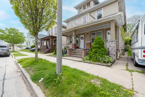 932 Center, Racine, WI 53403