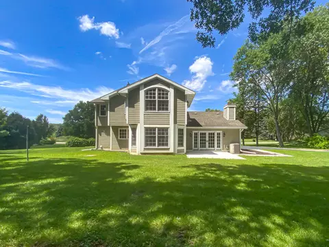 s13w31899 Glacier, Delafield, WI 53018