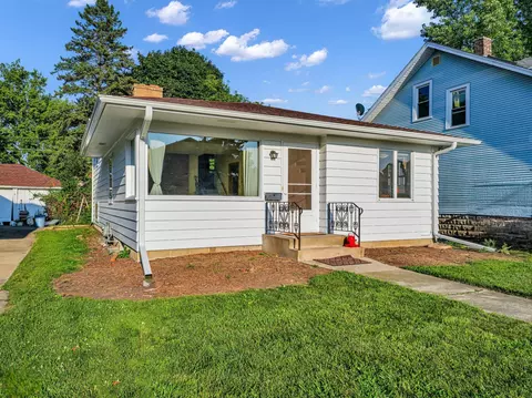 2015 Carlisle, Racine, WI 53404