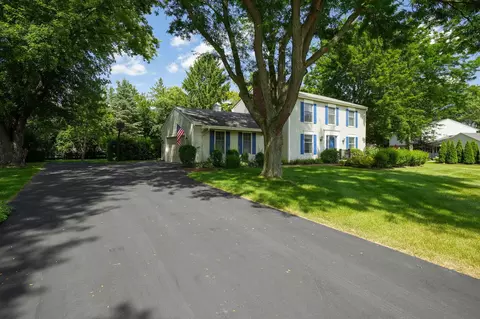 21660 Mallard, Brookfield, WI 53045