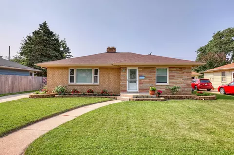 1101 Cedar Crk, Racine, WI 53402