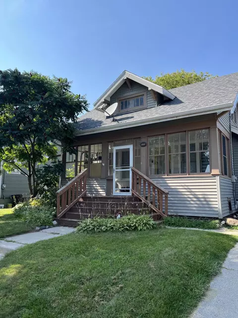 1510 New York, Manitowoc, WI 54220