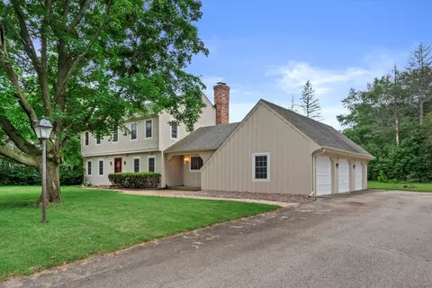 2700 Manor, Mount Pleasant, WI 53406