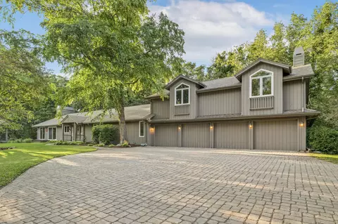 w5150 County Road B, Walworth, WI 53125