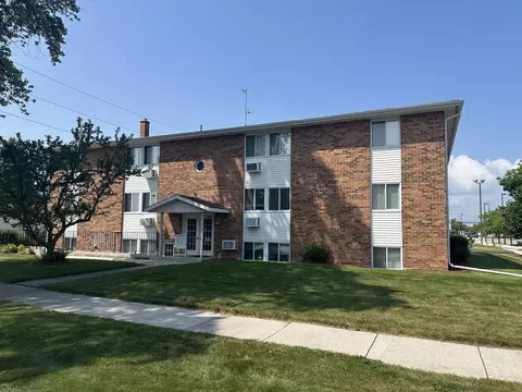 1106 S 7th #6, Sheboygan, WI 53081