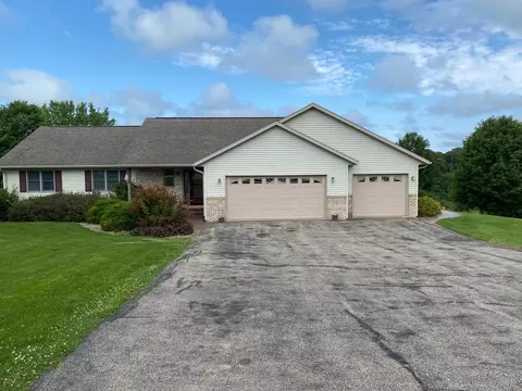 s265 Oak Lane, Hamburg, WI 54623