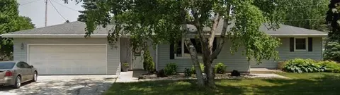 1303 Highview, Union Grove, WI 53182