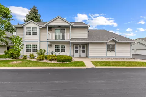 630 Barrington #B, West Bend, WI 53095