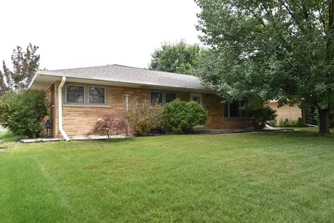 7262 W Bennett, West Allis, WI 53219