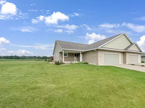 1600 Coranado, Holmen, WI 54636