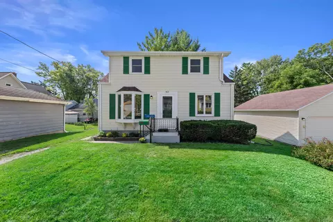 217 W Rogers, Hartford, WI 53027