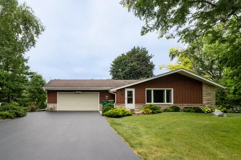 w202n12135 Patricia, Richfield, WI 53076
