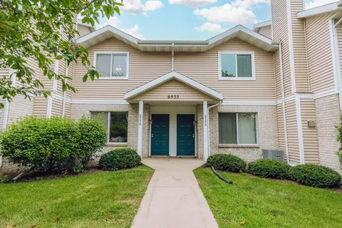 6933 Chester #D, Madison, WI 53719