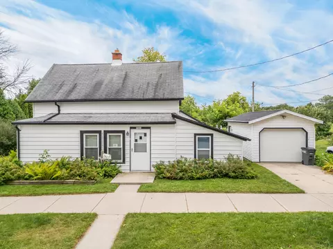 1603 Ontario, Sheboygan, WI 53081