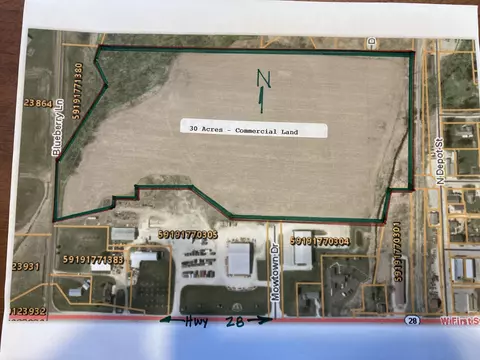 Lt2 Mowtown, Waldo, WI 53093