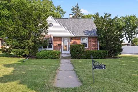 7577 W Beloit, West Allis, WI 53219