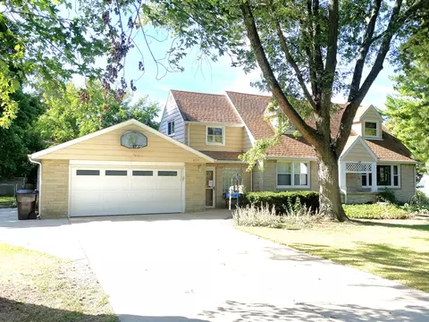 15515 W Glendale, New Berlin, WI 53151