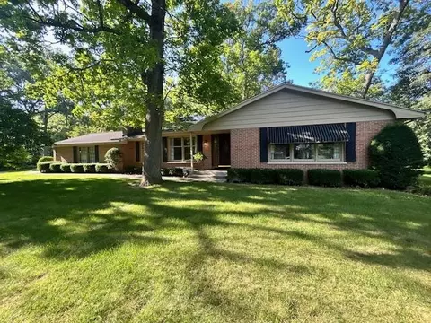 6220 111th, Pleasant Prairie, WI 53158