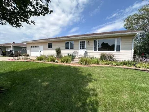 105 Main, Eitzen, MN 55931