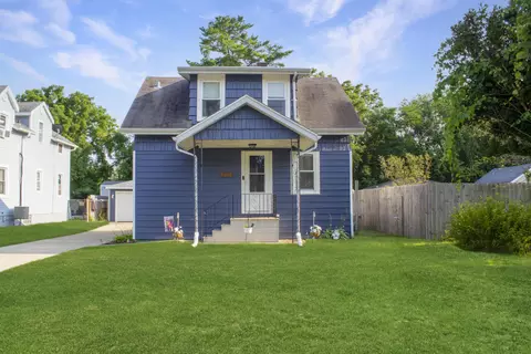 1013 83rd, Kenosha, WI 53143