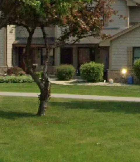 1317 35th #2A, Kenosha, WI 53144
