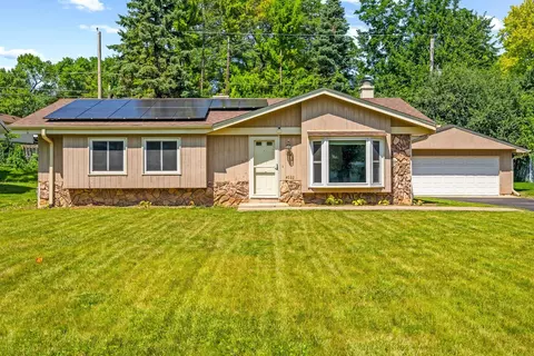 4022 W Tupelo, Milwaukee, WI 53209