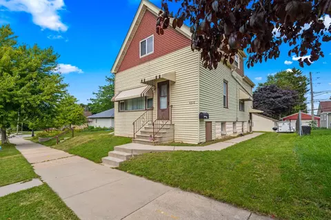 4310 S Packard, Cudahy, WI 53110