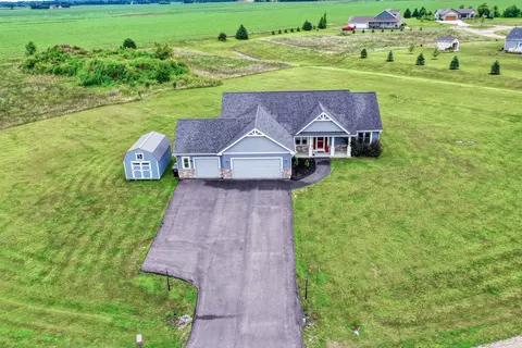 w641 Douglass Avenue, Bloomfield, WI 53105
