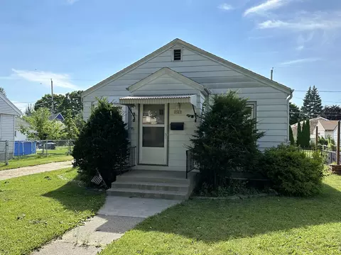 3527 S 24th, Milwaukee, WI 53221