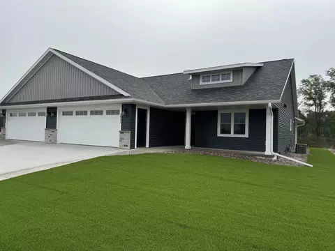 2951 Red Clover, Holmen, WI 54636