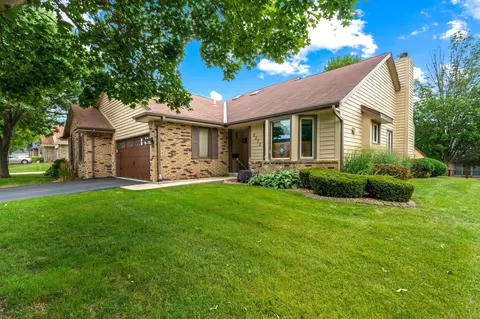 5372 S Cambridge, Greenfield, WI 53221