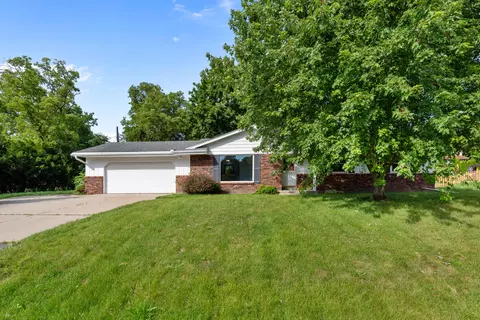 6909 N Berwyn, Glendale, WI 53209