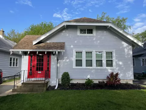 2139 N 66th, Wauwatosa, WI 53213