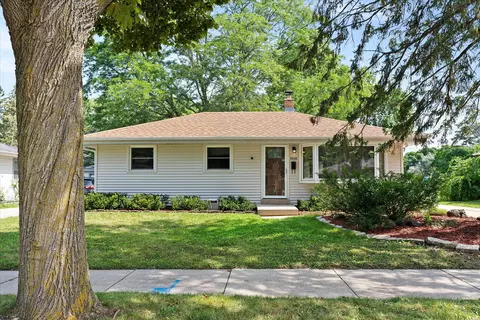 6646 N 85th, Milwaukee, WI 53224